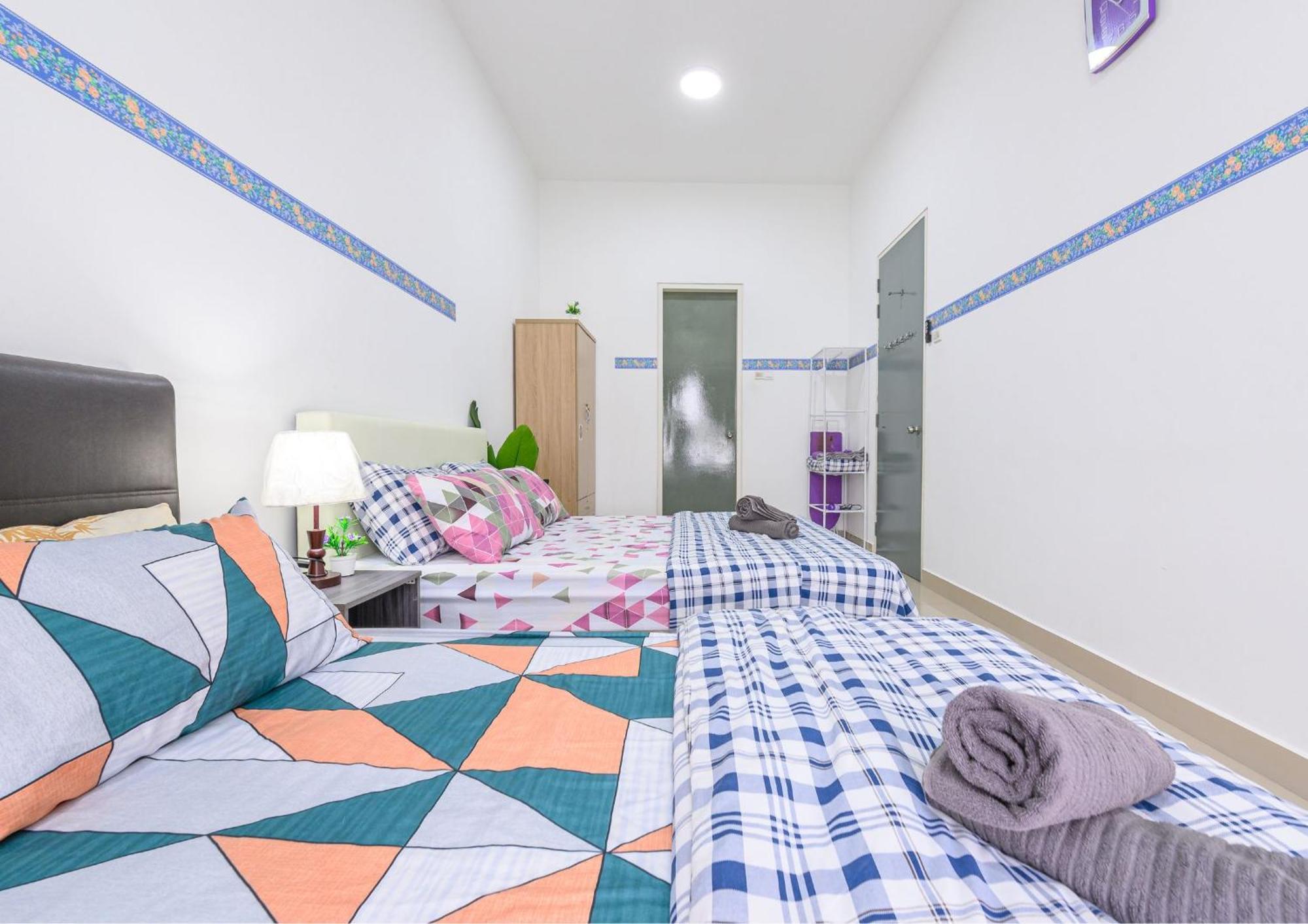 Dpulze Cozy Homestay, 1-5 Pax - Dp1 Кіберджая Екстер'єр фото